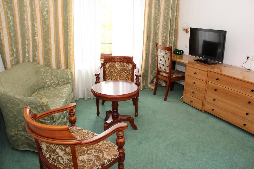 Фотографии номера Одноместный номер в Отеле Hotel Chayka Мариуполь